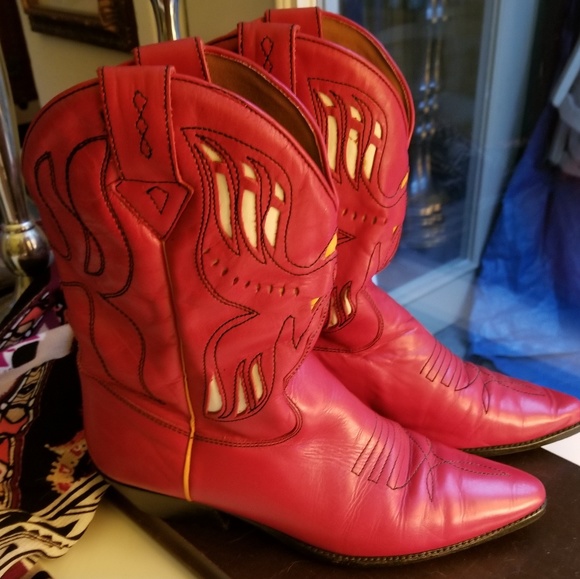 Hunt Club Shoes - Hunt Club Cherry Red Western Boot 10M VGUC
